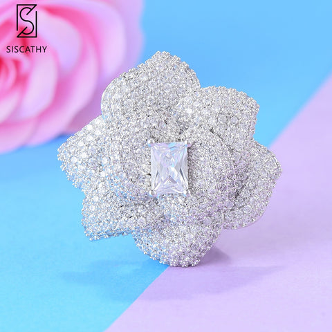 30*30mm Delicate Brooches