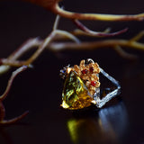 Big Golden color Triangle shape zirconia anti allergy Lovely Large rings