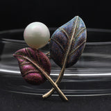 Exquisite inlay imitation pearl leaf brooch