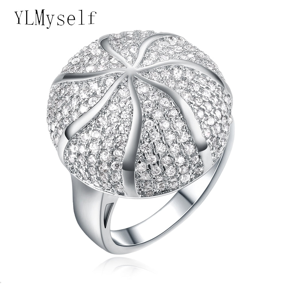 Fashion Ball Designer Trendy White and Gold color Ring