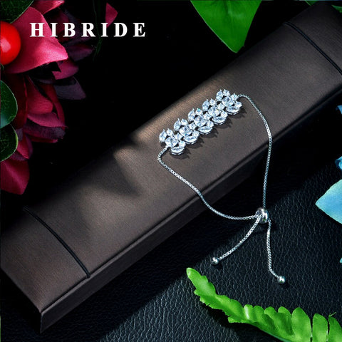 HIBRIDE Adjustable Bracelet Bangle Captivate Bar Slider Brilliant CZ White Gold  B-012