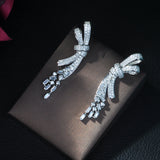 HIBRIDE  Clear Crystal Stud Earring Cubic Zirconia E-136