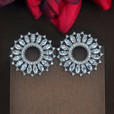 HIBRIDE Light Blue Mariquse Cut Flower Stud Earrings boucle d'oreille E-759
