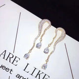 HIBRIDE Elegant Water Drop AAA CZ Drop Earrings E-532