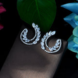 HIBRIDE Exquisite Leaf Shape Stud Earrings Orecchini E-45