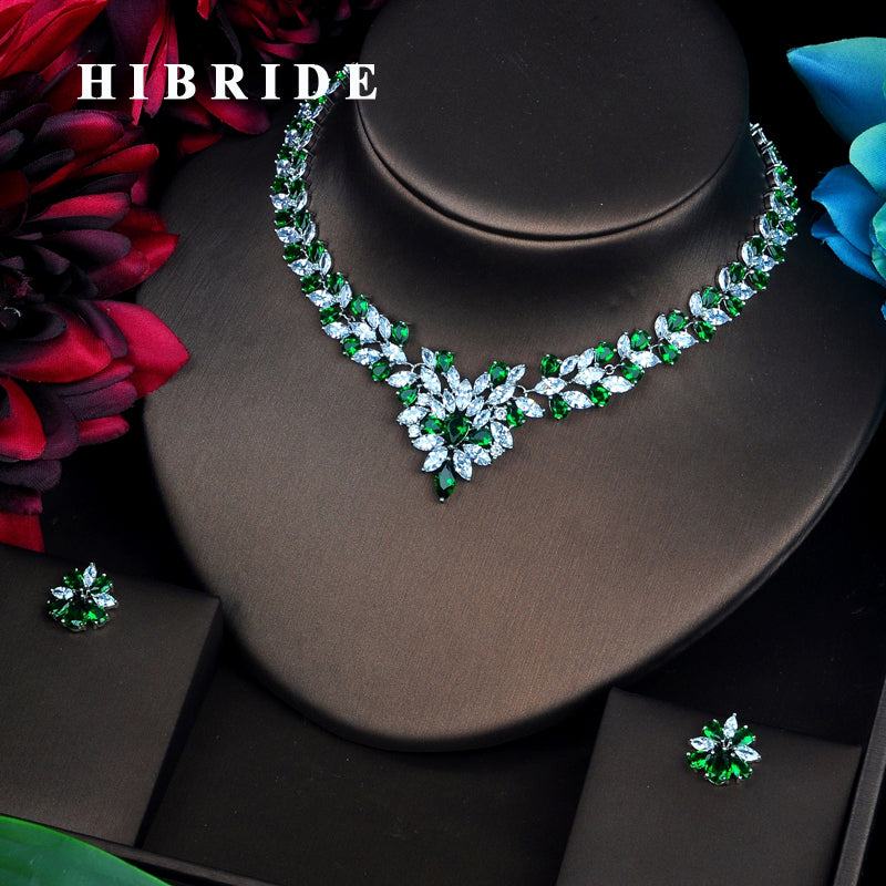 HIBRIDE Shiny Green Cubic Necklace& Earrings Set