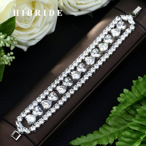 HIBRIDE Cubic Zirconia Love Heart Shape Bracelet Bangles