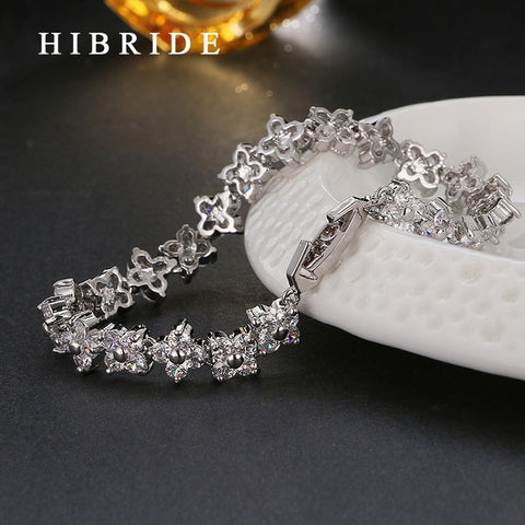 HIBRIDE Shiny Star Shape AAA Cubic Zirconia Wedding Bracelets B-13