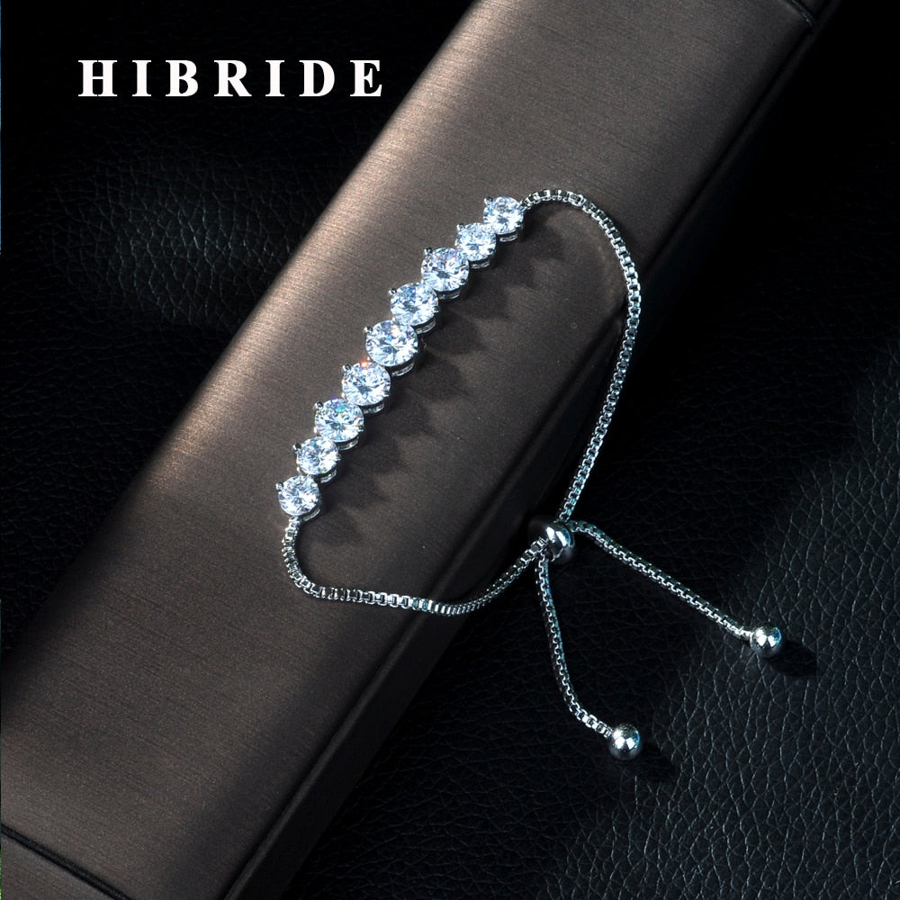 HIBRIDE Round CZ Shape AAA Zircon Charm Bracelet B-63