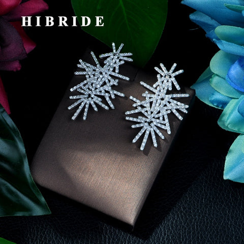 HIBRIDE Spiky Shape Pave Cubic Zirconia Clear stone Sparkly Stud Earrings E-48