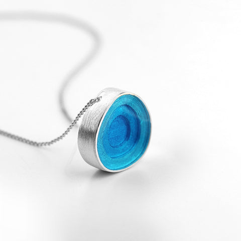 INATURE 925 Sterling Silver Blue Enamel Fashion Geometric Round Pendant Necklace