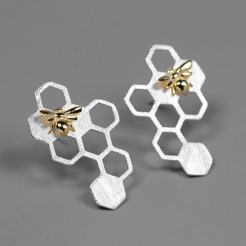 INATURE 925 Sterling Silver Fashion Honeycomb Bee Stud Earrings