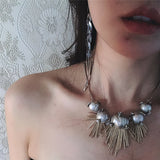 Irregular fringe design pendant retro necklace