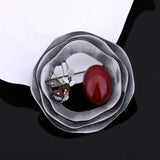 JUJIE Vintage Large Round Resin Flower Brooches