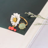 Enamel Glaze Gilded White daisy Flower Zircon Cherry Adjustable Ring