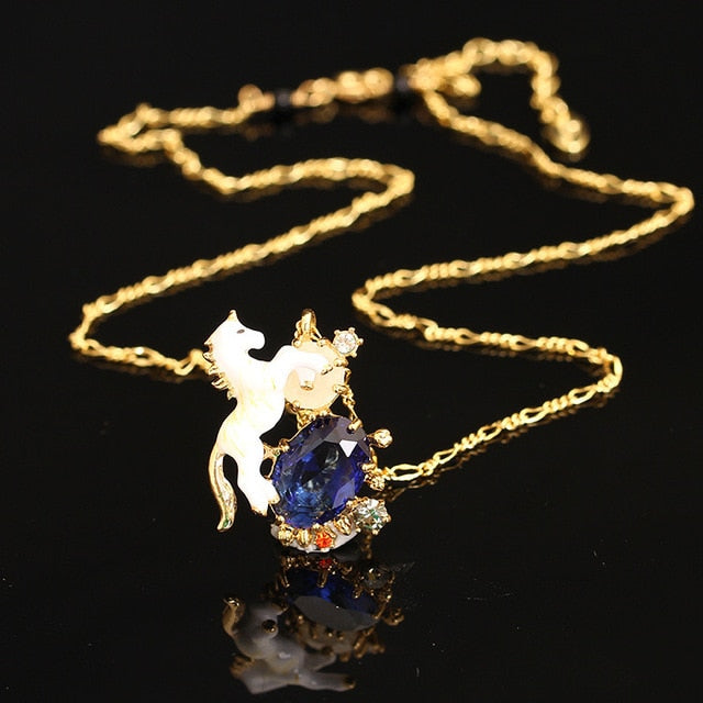 Juicy Grape White Horse Unicorn Blue Cristal Natural Stone Choker Necklace