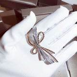 Two-color bow necklace