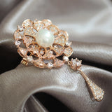 Flower Pearl Exquisite Design Micro Cubic Zircon CZ Brooch