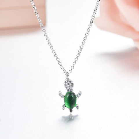 SLJELY 925 Sterling Silver Cubic Zirconia Cute Sea Turtle Pendant Necklace