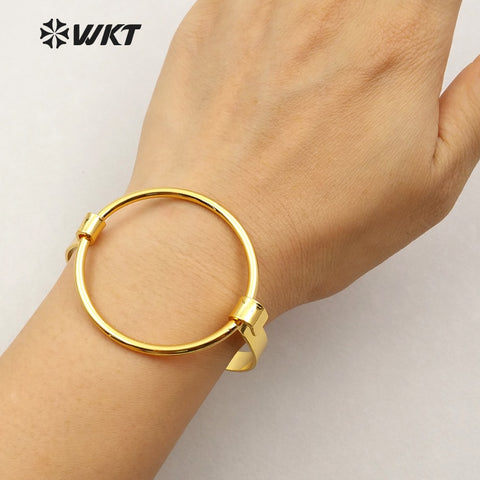 WT-B365 Gold Electroplated IPG Yellow Brass Bangle