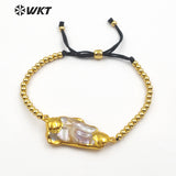 WT-B437 Classic Design Natural MOP Pearl In Gold Bezel Rope Chain With Circle Brass Beads Charm Adjustable Bracelet