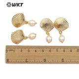 WT-E511 Beautiful White Pear Scallop Shell Shape Metal Post Stud Earrings