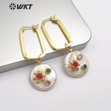 WT-E559 natural pearl with gold drop shape with snowflake patterns Earrings