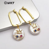 WT-E559 natural pearl with gold drop shape with snowflake patterns Earrings