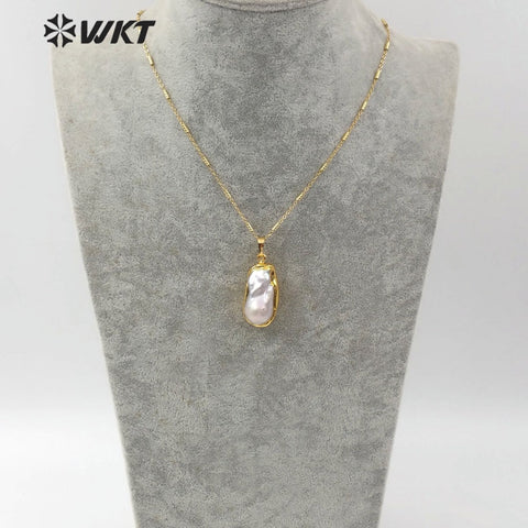 Baroque Pearl White Pearl With Gold Bezel Pendant Necklace