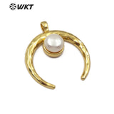 WT-JP107 Crescent Shape White Pearl Horn Pendant With Gold Electroplated