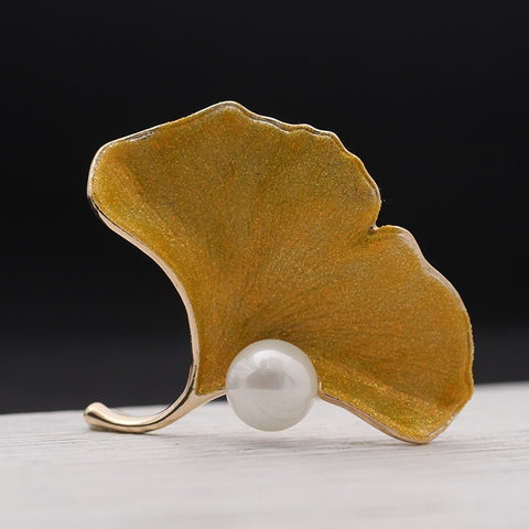 Luxury Vintage gilt two-color ginkgo leaf brooch Pin